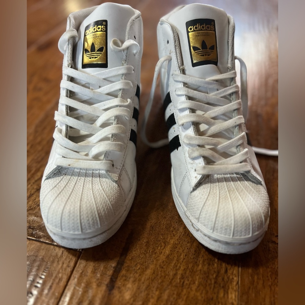 Black and white adidas men shoes size 12